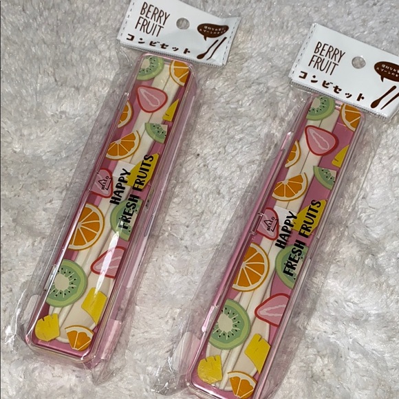 New Jap BerryFruit spoon chopstick cutlery set box - Picture 2 of 8